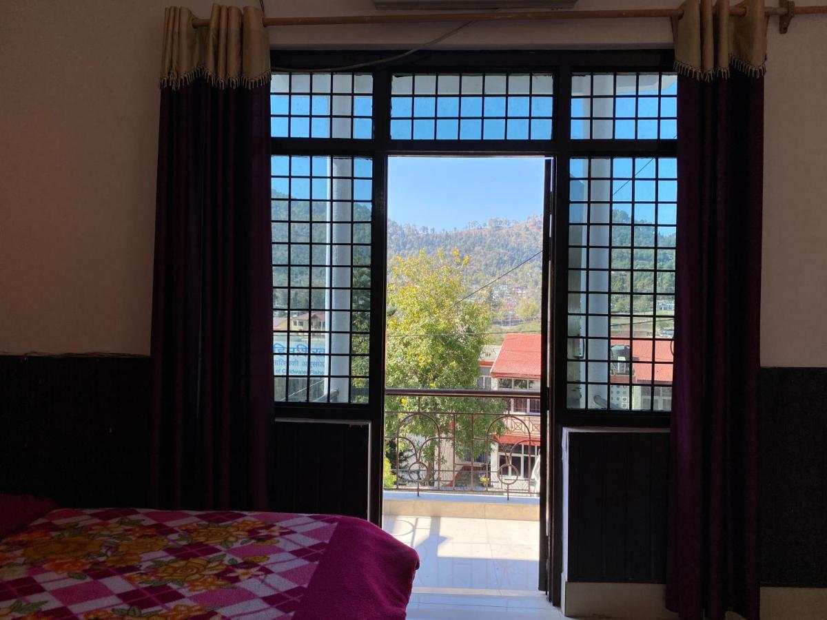 Kanara Hotel Bhimtal Ngoại thất bức ảnh